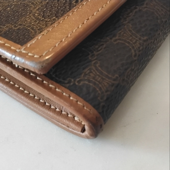 Celine Macadam Long Wallet Leather & Canvas Kisslock Section - Picture 5 of 17